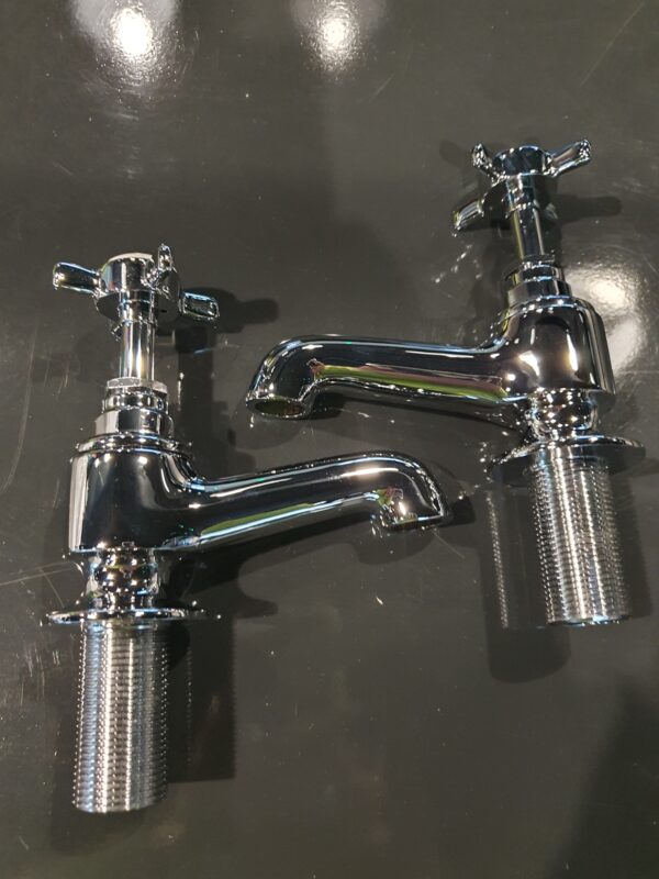 Beaufort Bath pillar taps Chrome - ONLY TWO PAIRS AVAILABLE