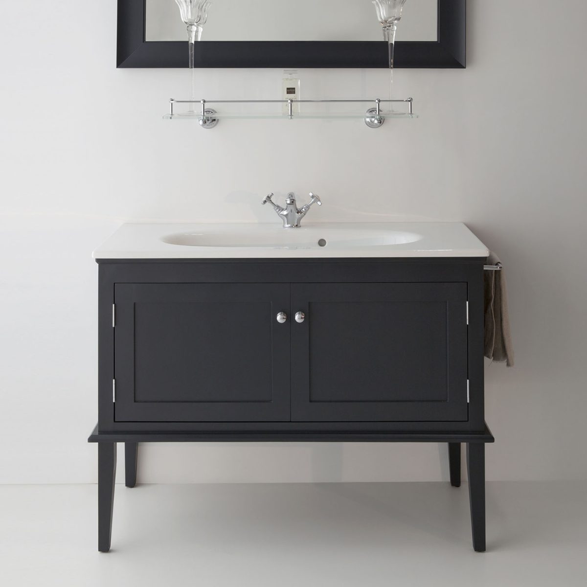Albion Hamar Vanity Basin 1000mm wide painted in Farrow and Ball Railings