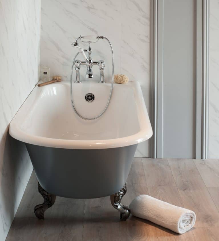 Trident Feet Bath _0003 10-11