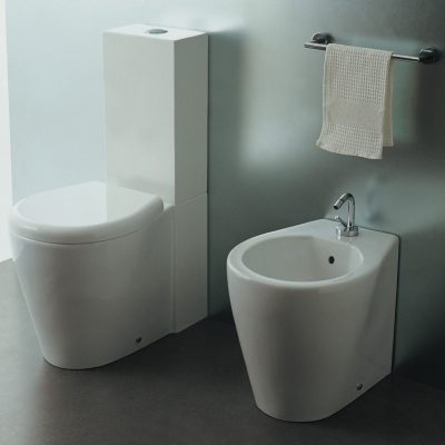 Roros CC Loo and btw bidet 1-1